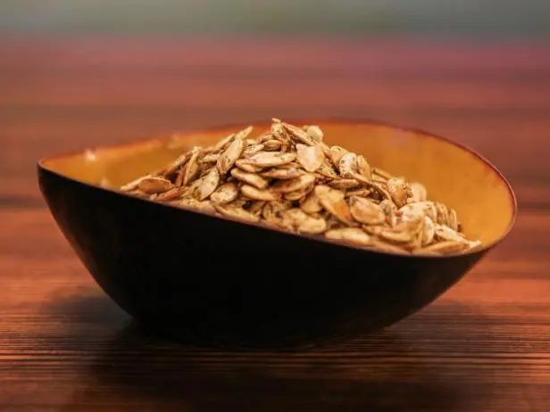 Roasted Pumpkin Seeds with Za'atar